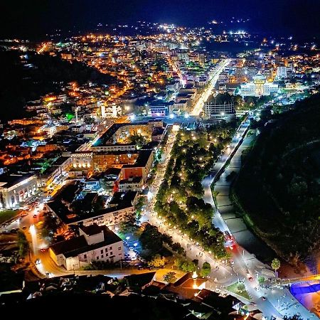 Centre Hotel Μπεράτ Εξωτερικό φωτογραφία