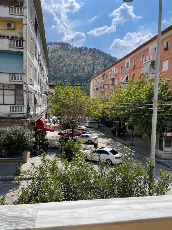 Centre Hotel Μπεράτ Εξωτερικό φωτογραφία